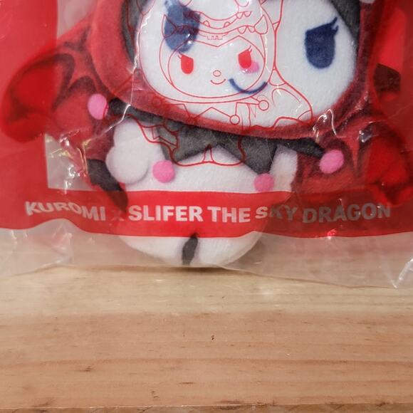 McDonald's Happy Meal Yu-Gi-Oh! Slifer The Sky Dragon X Hello Kitty Kuromi -NRFP - Picture 3 of 6